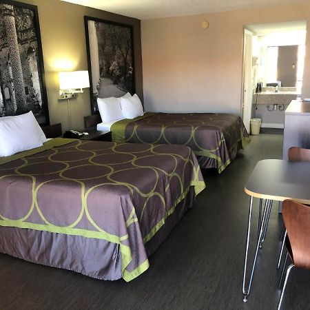 מלון Super 8 By Wyndham Orangeburg Near I-26 מראה חיצוני תמונה