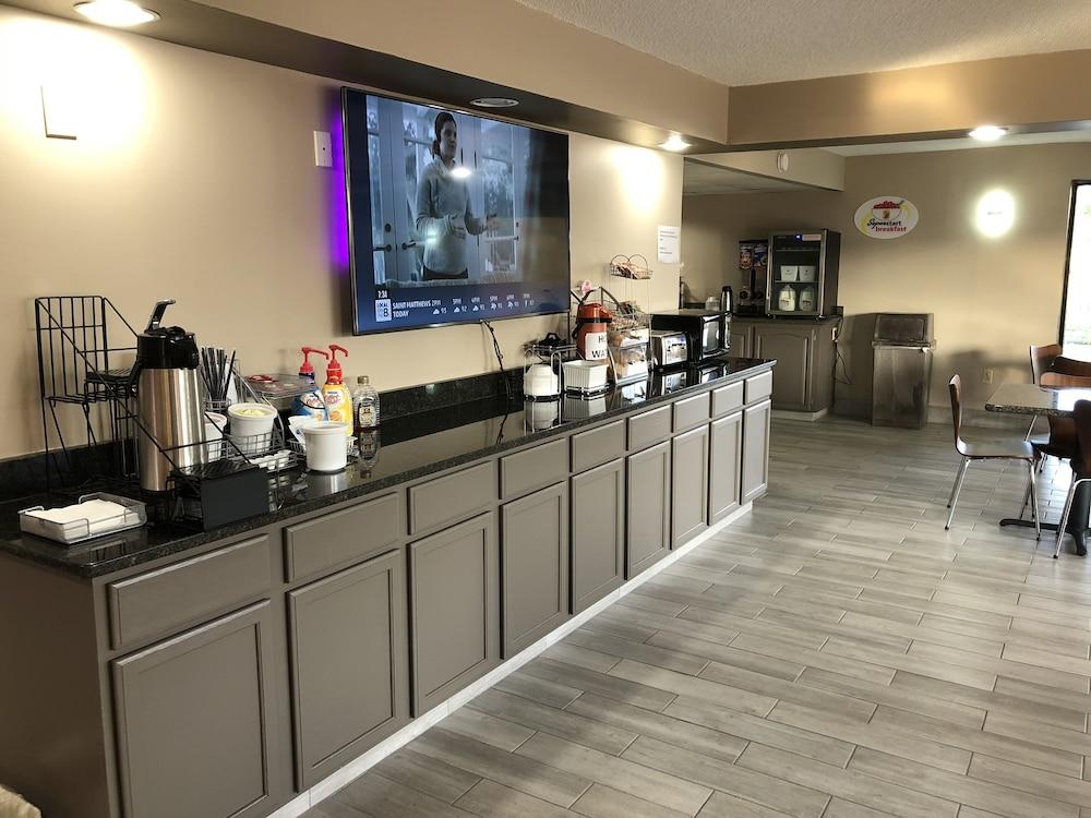 מלון Super 8 By Wyndham Orangeburg Near I-26 מראה חיצוני תמונה